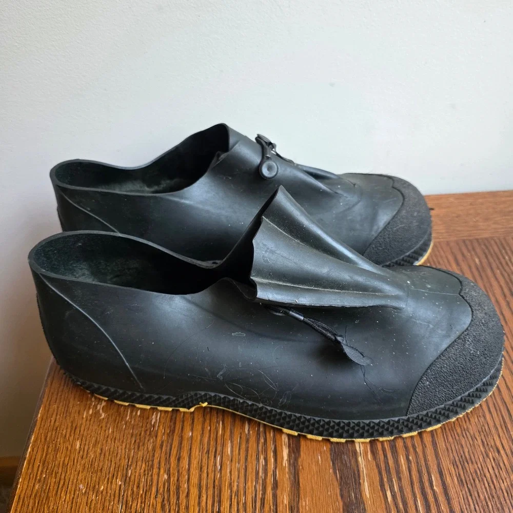 Servus Mens Black Rubber Overshoes Galoshes Yellow Sole Made in USA Large 11-13